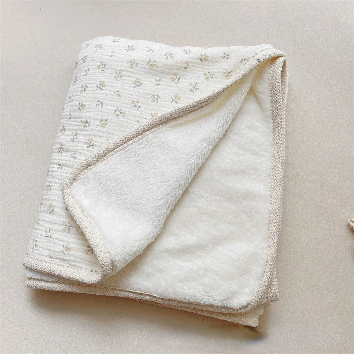 Winter Baby Blanket for Newborn Fleece Cotton Muslin Swaddle Bedding Velvet Stroller Cover New Born Kids Blanket Mother Kids