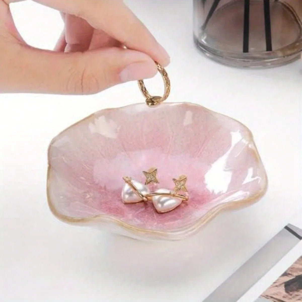 1PC Elegant Ceramic Lotus Leaf Jewelry Organizer Tray for Earrings, Rings, Gadgets, Perfect Birthday or New Year Gifts