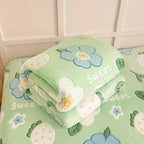 Cozy Floral Flannel Throw Blanket